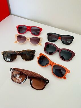 Assorted Sunglasses Bundle of 7 in Red, Black, Tortoise, Orange, Burgundy, Brown